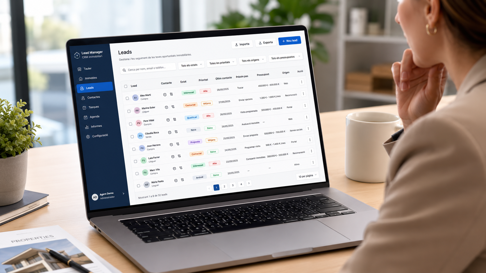 CRM inmobiliario con leads y seguimiento